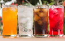 Câțiva paşi simpli care te ajută să renunţi la sucuri definitiv