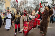 Magia tradițiilor românești adusă la sediul PSD Botoșani de peste 600 de colindători - FOTO