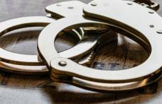 Femeie din Săveni reținută de polițiști pentru tentativă la furt calificat