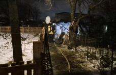 Tragedie la Viișoara. O femeie și-a pierdut viața în urma unui incendiu izbucnit în anexa unde locuia