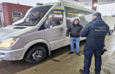 Urmărit pentru migrație ilegală și transport migranți, depistat de către polițiștii de frontieră la Stânca