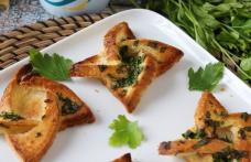 Pâine cu usturoi în stil stea