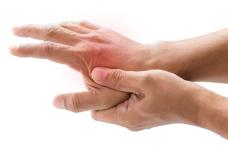 Cum să ții reumatismul sub control fără medicamente puternice