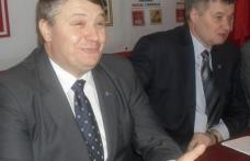 Comunicat USL: PD-L racolează candidaţi USL la funcţiile de primari sau consilieri