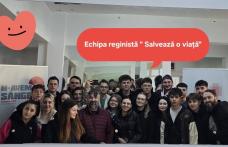Campania „Salvează o viață” – Tinerii de la Liceul Regina Maria Dorohoi donează sânge pentru aproapele lor - FOTO