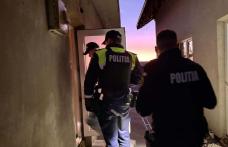 14 mandate de percheziție domiciliară puse în aplicare de polițiști. Două persoane reținute - FOTO