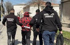 Cinci persoane condamnate la închisoare și încarcerate pentru trafic de minori, pornografie infantilă și proxenetism