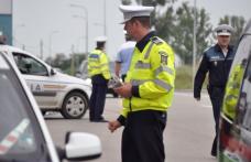 Acțiunea polițiștilor rutieri pentru combaterea transportului ilegal de persoane. „Pirații rutieri” în atenția polițiștilor