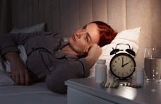 Ce se poate întâmpla dacă te trezești frecvent peste noapte