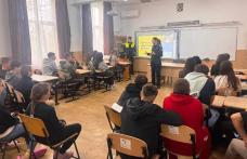 Polițiștii alături de copiii din Vorniceni
