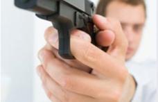 52 de angajați MAI cu probleme de natură psihologică dețin arme letale!