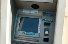 Atenţie! Bancomatele BCR nu vor fi funcţionale în noaptea de joi spre vineri