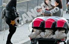 Şoferi, feriţi-vă, trec tripleţii Nicoletei Luciu! Căruciorul n-are loc pe trotuar!
