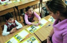 Dosarele candidaţilor la gradaţiile de merit intră în evaluare
