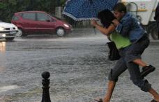 Avertizare meteo: Ploi şi grindină de mâine, în nordul şi centrul ţării
