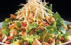 Salată de pui cu măsline