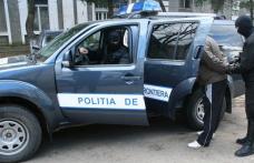 Opt luni de închisoare pentru liderul unei rețele de traficanți de ţigări
