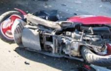 Broscăuți: Deși consumase alcool s-a urcat pe moped și a provocat un accident
