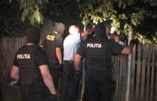 Bărbat potolit cu mascații după ce nu a lăsat medicii de pe ambulanță să îi acorde primul ajutor soției