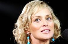 Sharon Stone a ajuns astăzi la București. Iată ce condiții are starul