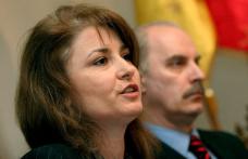 Belu şi Bitang au anunţat că renunţă la lotul României