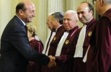 Trei judecători CCR sunt în conflict de interese. Unul primește pensie de handicap