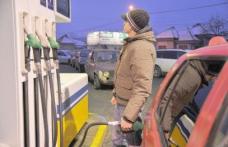 Distribuitorii vor fi obligaţi să afişeze la pompă conţinutul de biocarburanţi la benzină şi motorină