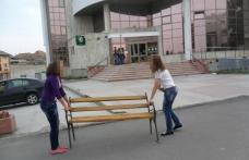 Dorohoieni indignaţi: Unde sunt forţele de ordine când se întâmplă aşa ceva în Dorohoi?