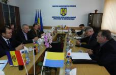Întâlnire de lucru a reprezentanţilor instituţiilor implicate în gestionarea situaţiilor de urgenţă din România şi Republica Moldova