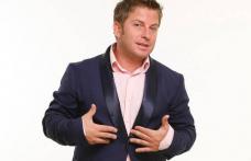 Pavel Bartoş, pe mâna poliţiei! Emoţii puternice pentru simpaticul prezentator TV! I-au făcut percheziţie corporală