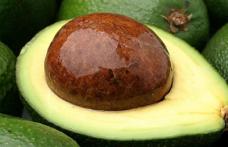 Avocado, fructul care-ţi face pielea catifelată. Cum să-l mănânci