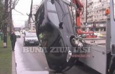 Scene incredibile cu maşina unui preot care lua parte la slujba de la Iaşi