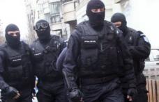 Percheziţii în Botoșani şi alte şase judeţe. Polițiștii vizează contrabandiştii de ţigări