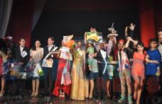 Balul Bobocilor: Miss şi Mister Boboc 2012 la Liceul Tehnologic „Alexandru Vlahuţă” Şendriceni - FOTO