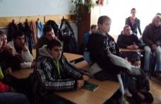 Liceul Tehnologic Special „Ion Pillat”  Dorohoi : „1 Decembrie - file de istorie”