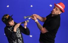 Îl mai știți pe Cosmin Agache de la „Românii au talent”? Vedeți cum i s-a transformat viața după emisiune