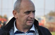 Primarul jucator Dumitru Chelariu aduce CEAHLAUL, la inaugurarea stadionului „Andrei Dumitraș”