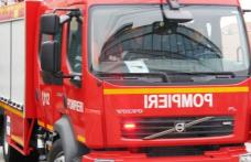 O femeie imobilizată la pat şi fiul său salvaţi de pompieri în ultima clipă