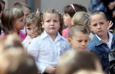 Primul ministru: Părinţii vor putea alege. Nu trebuie să îi forţăm să-și ducă copii la grupa pregătitoare