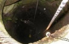 Angajator amendat cu 10.000 de lei după ce un muncitor fără forme legale a căzut într-o fântână