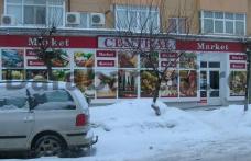 Jaf ca-n filme la un magazin din Darabani. Hoţi cu cagule au creat un prejudiciu de 11.000 lei