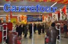 Un tânăr în vârstă de 18 ani a fost prins după ce a sustras bunuri în valoare de 1011 lei din Hipermarketul Carrefour
