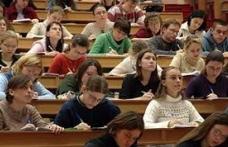 Mai mulţi tineri la examenul de definitivat 2013. Vezi metodologia şi calendarul