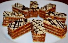 Napolitane cu caramel și nuci