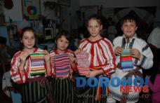 Studiul tematic „Tradiții și obiceiuri la români” dezbătut la Școala „A.I.Cuza” Dorohoi - FOTO