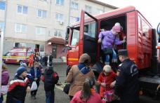 I.S.U. Botoşani luat cu asalt de sute de preşcolari şi elevi