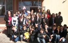 Activități desfășurate la Școala nr.1 Dorohoi „Să știi mai multe, să fi mai bun” - FOTO