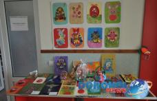 Expoziție a lucrărilor realizate în cadrul proiectului educațional „Lumină din suflet de copil” – FOTO