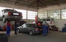Câteva lucruri pe care orice şofer trebuie să le ştie atunci când îşi duce maşina în service
