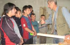Școala Gimnazială „Ștefan cel Mare” Dorohoi - Colaborare teorie-practică
